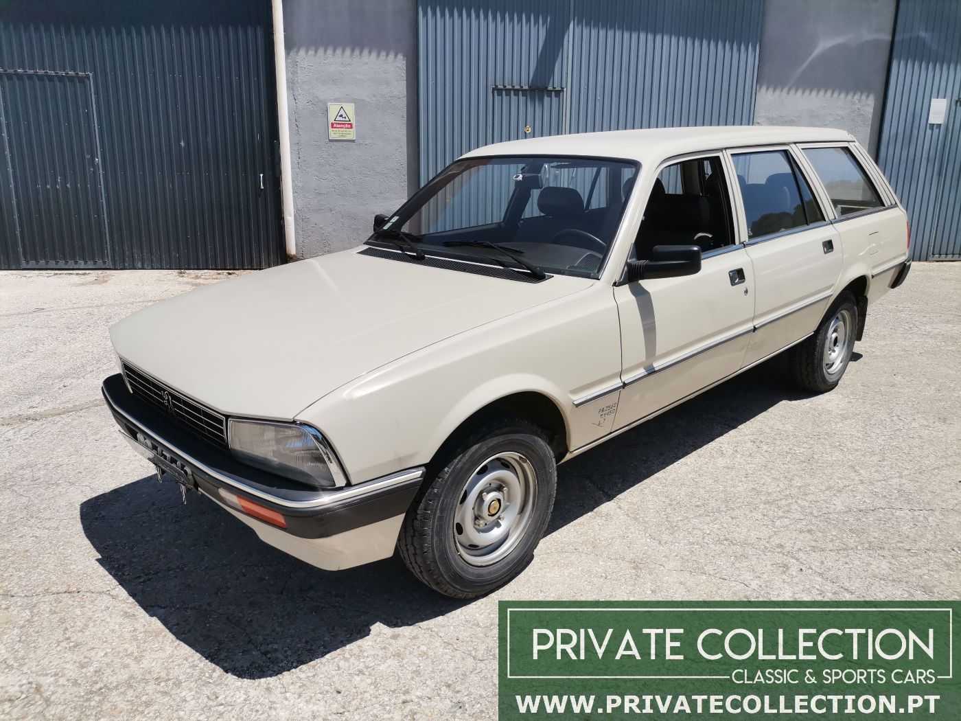 Peugeot 505