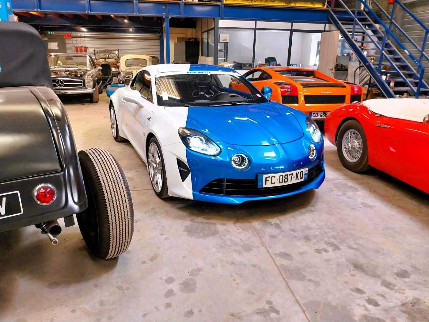 Alpine A 110