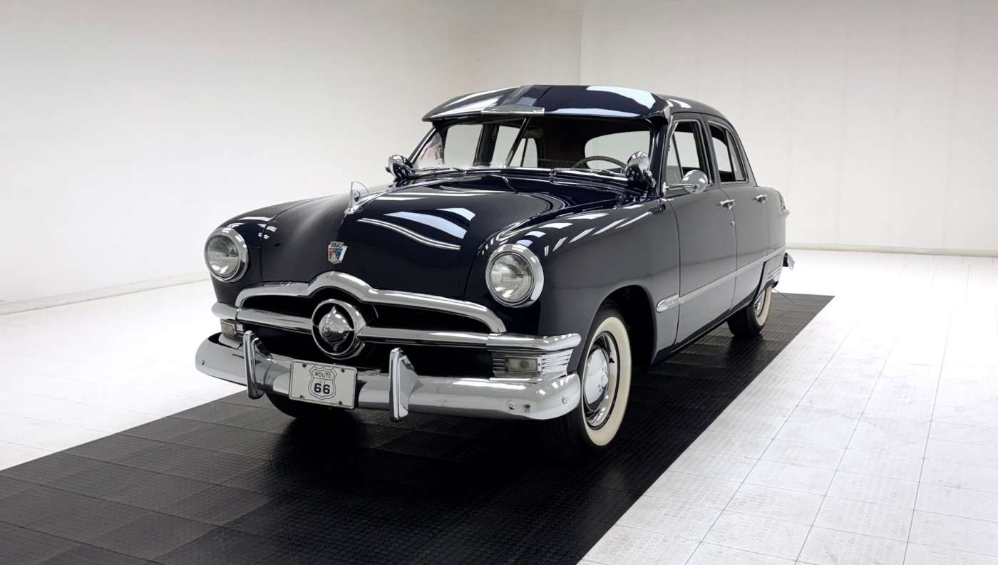 Ford Custom