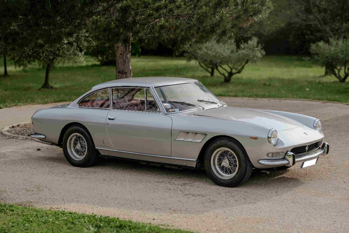 Ferrari 330