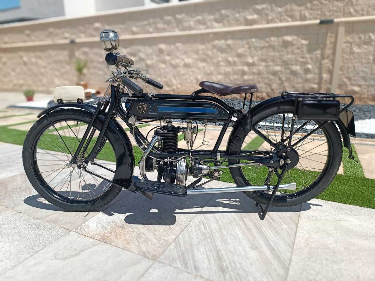 Moto FN