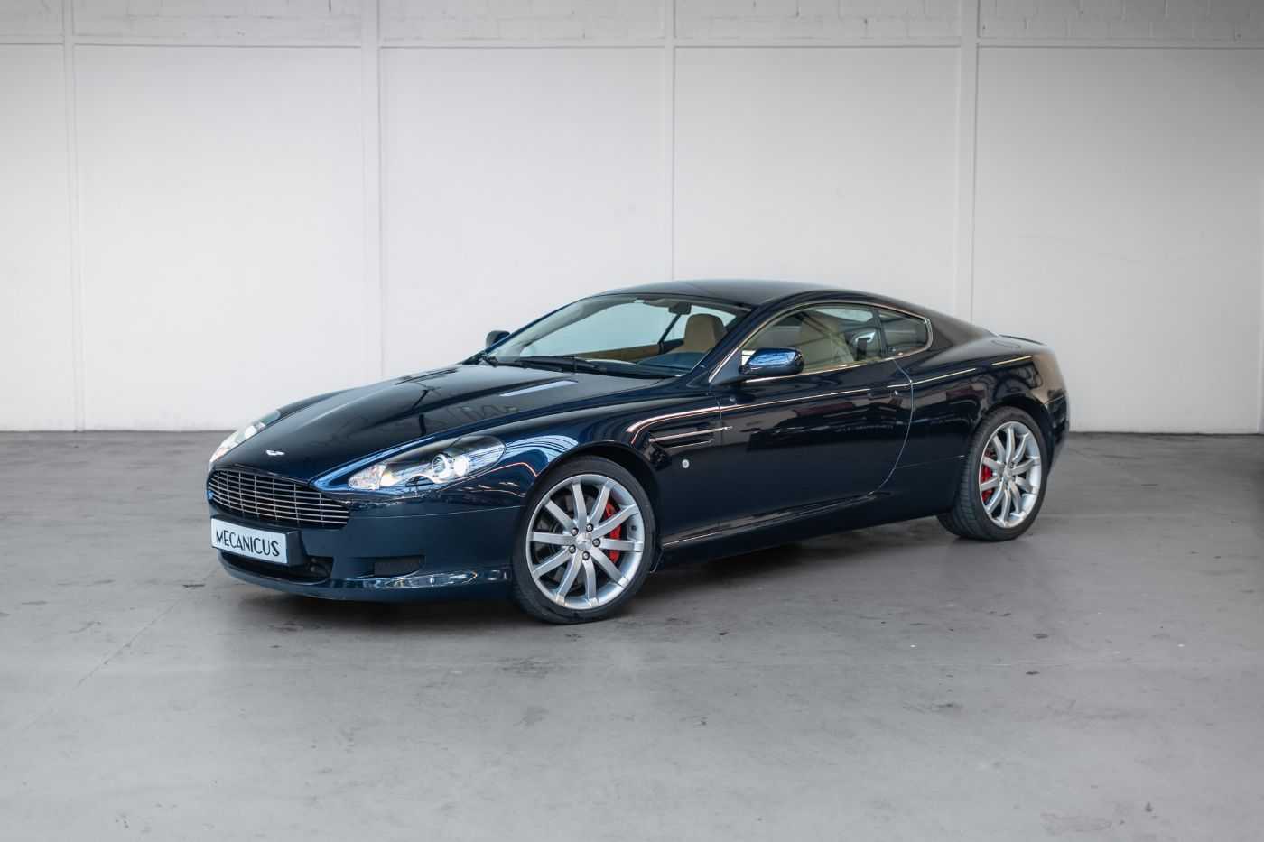 Aston Martin DB