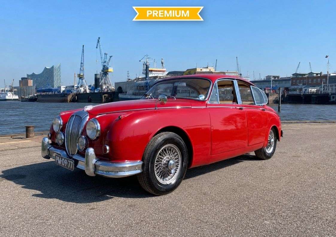 Daimler V8