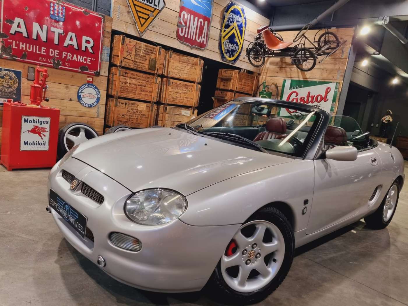 MG F