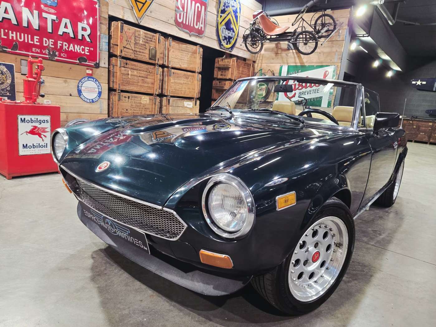 Fiat 124 Spider