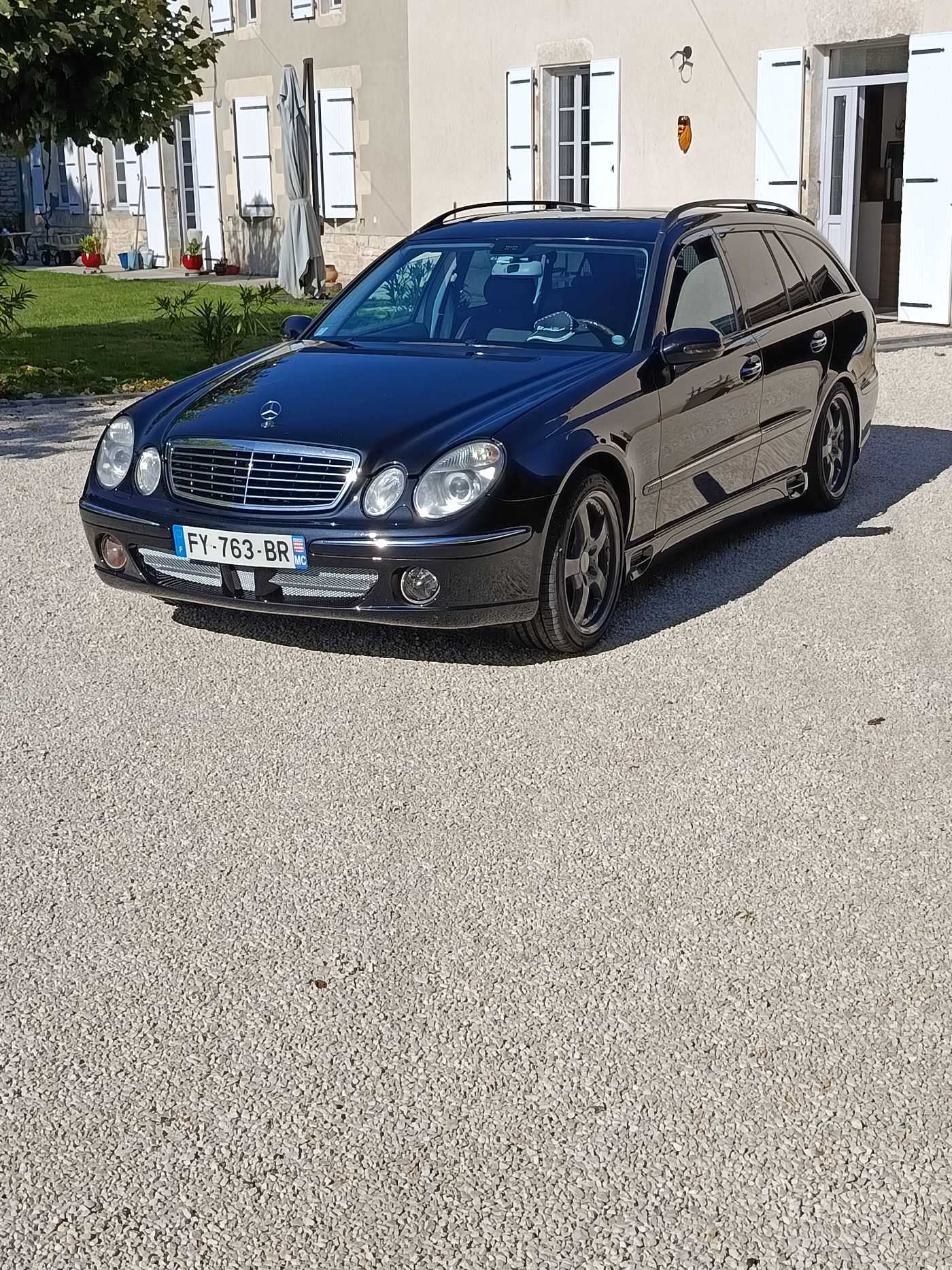 Mercedes-Benz E