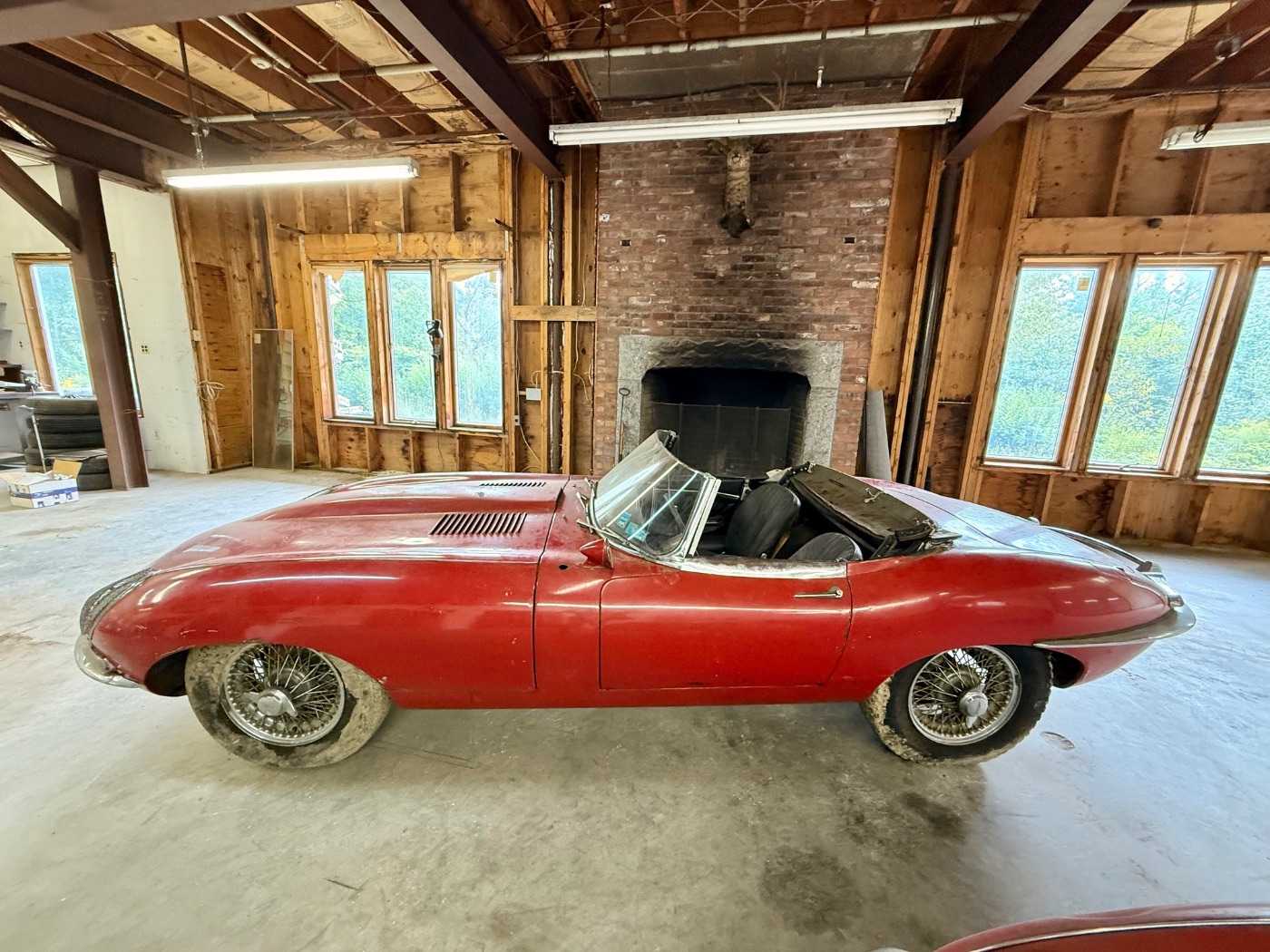 Jaguar Type E