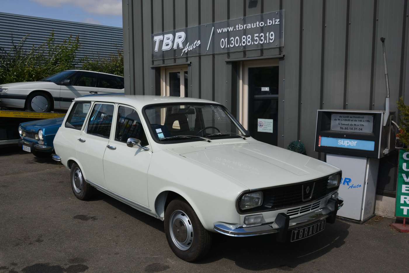 Renault 12