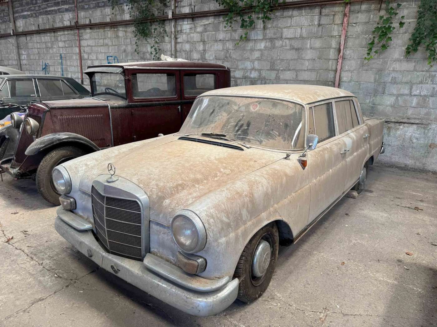 Mercedes-Benz 190 D