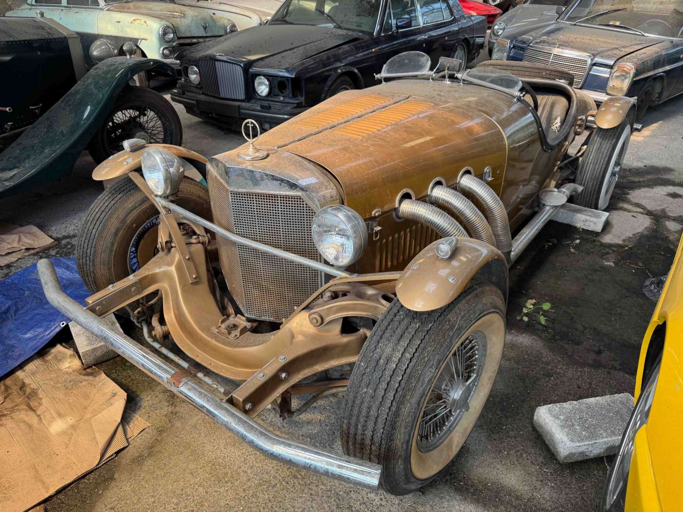 Excalibur Roadster