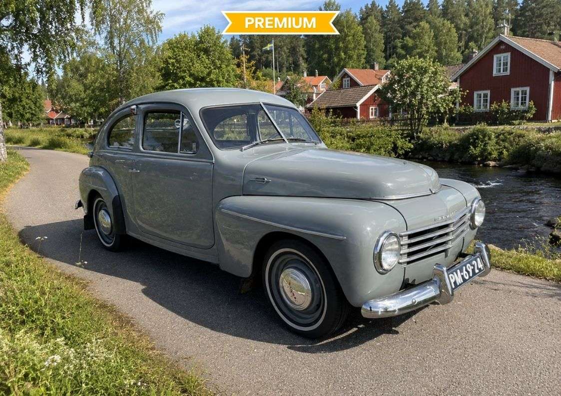 Volvo PV444