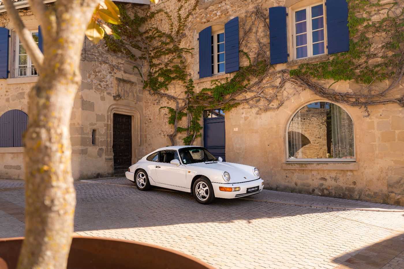 Porsche 964