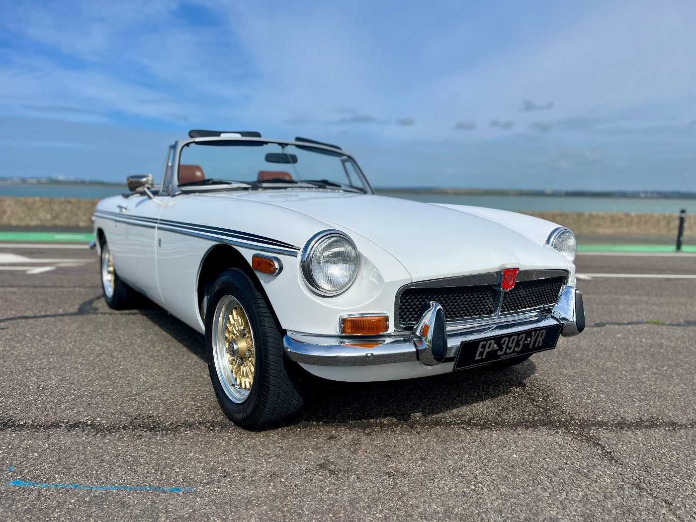 MG B