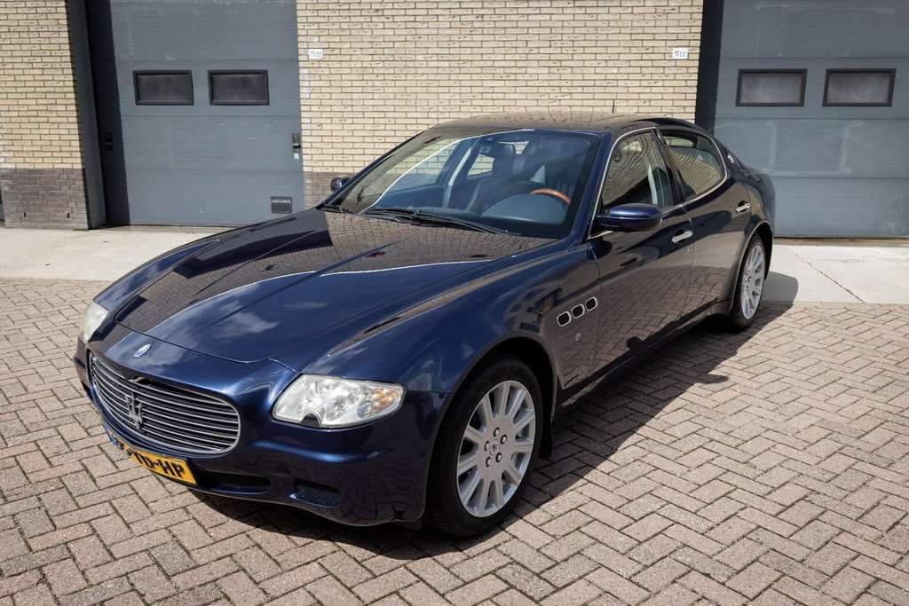 Maserati Quattroporte