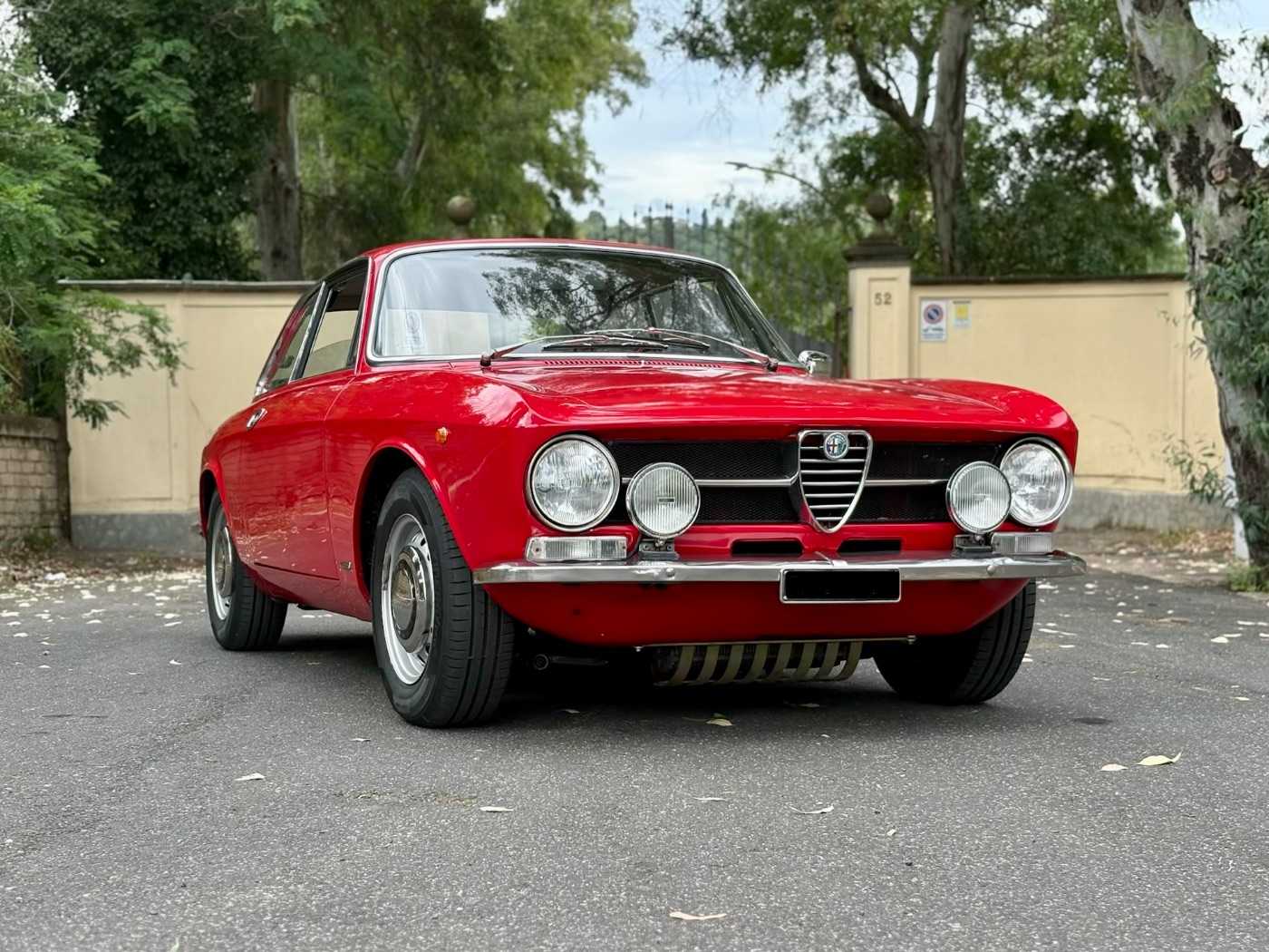 Alfa Roméo Giulia GT