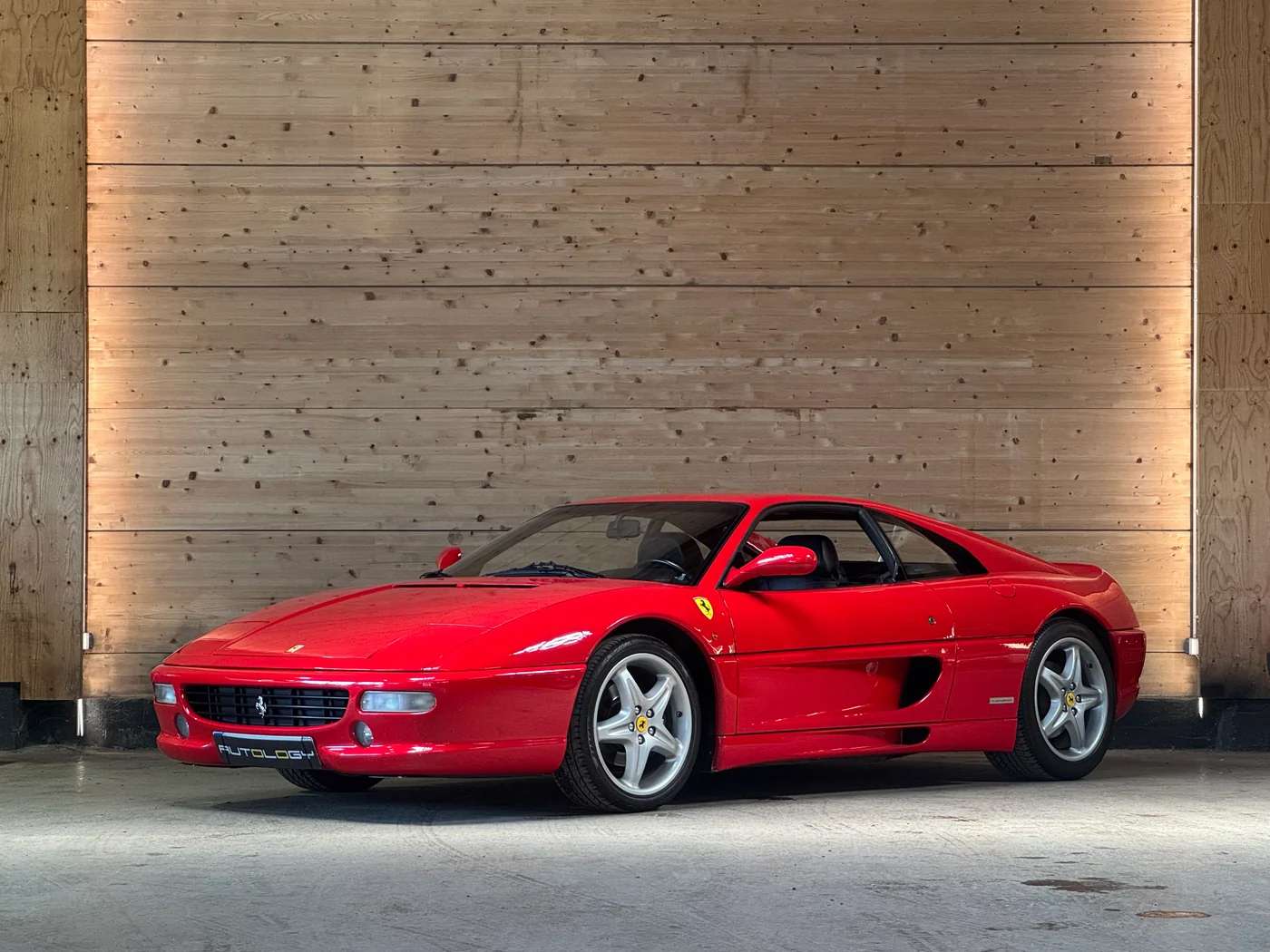 Ferrari F 355