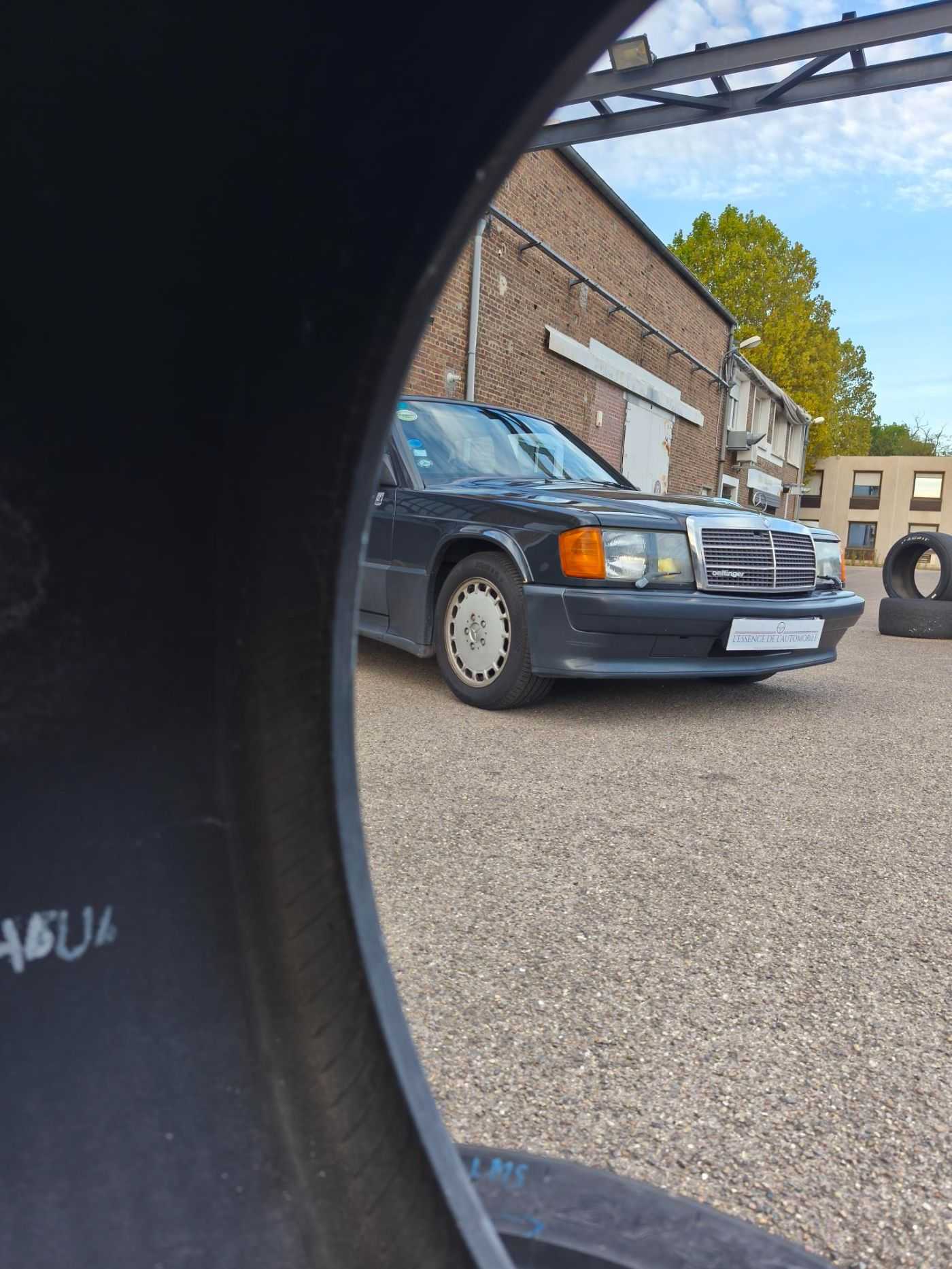 Mercedes-Benz 190 E