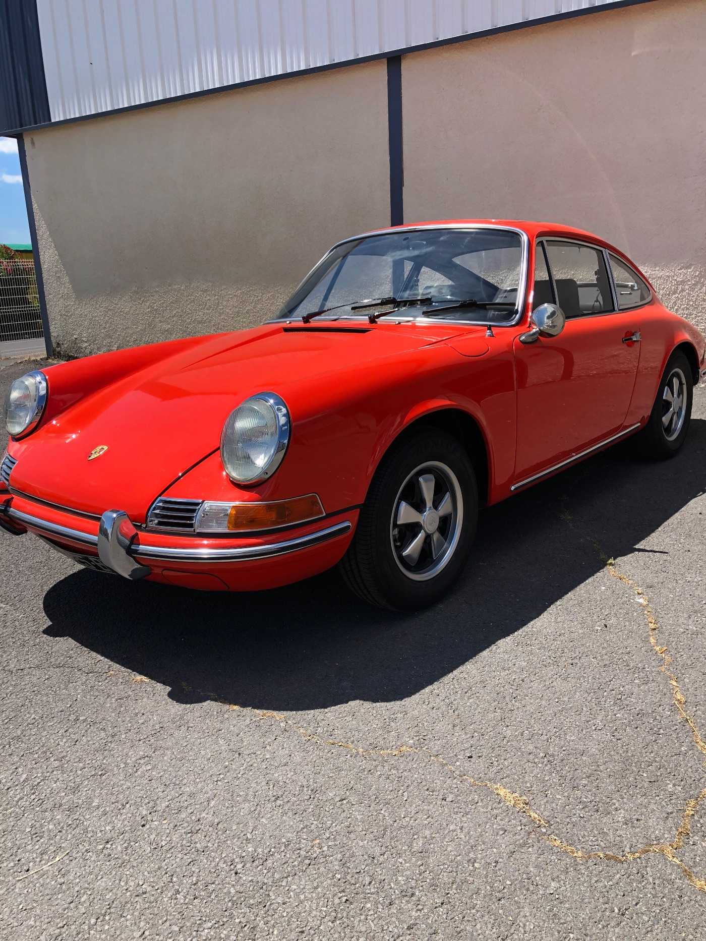 Porsche 911