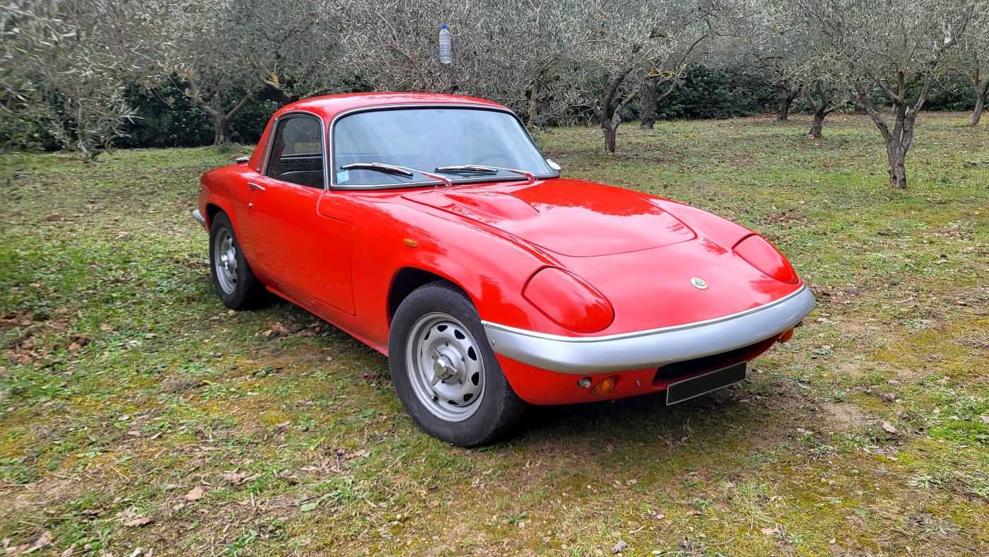Lotus Elan