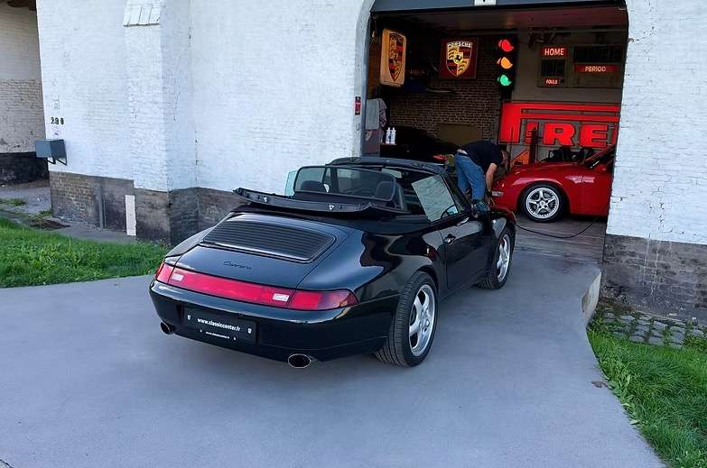 Porsche 993