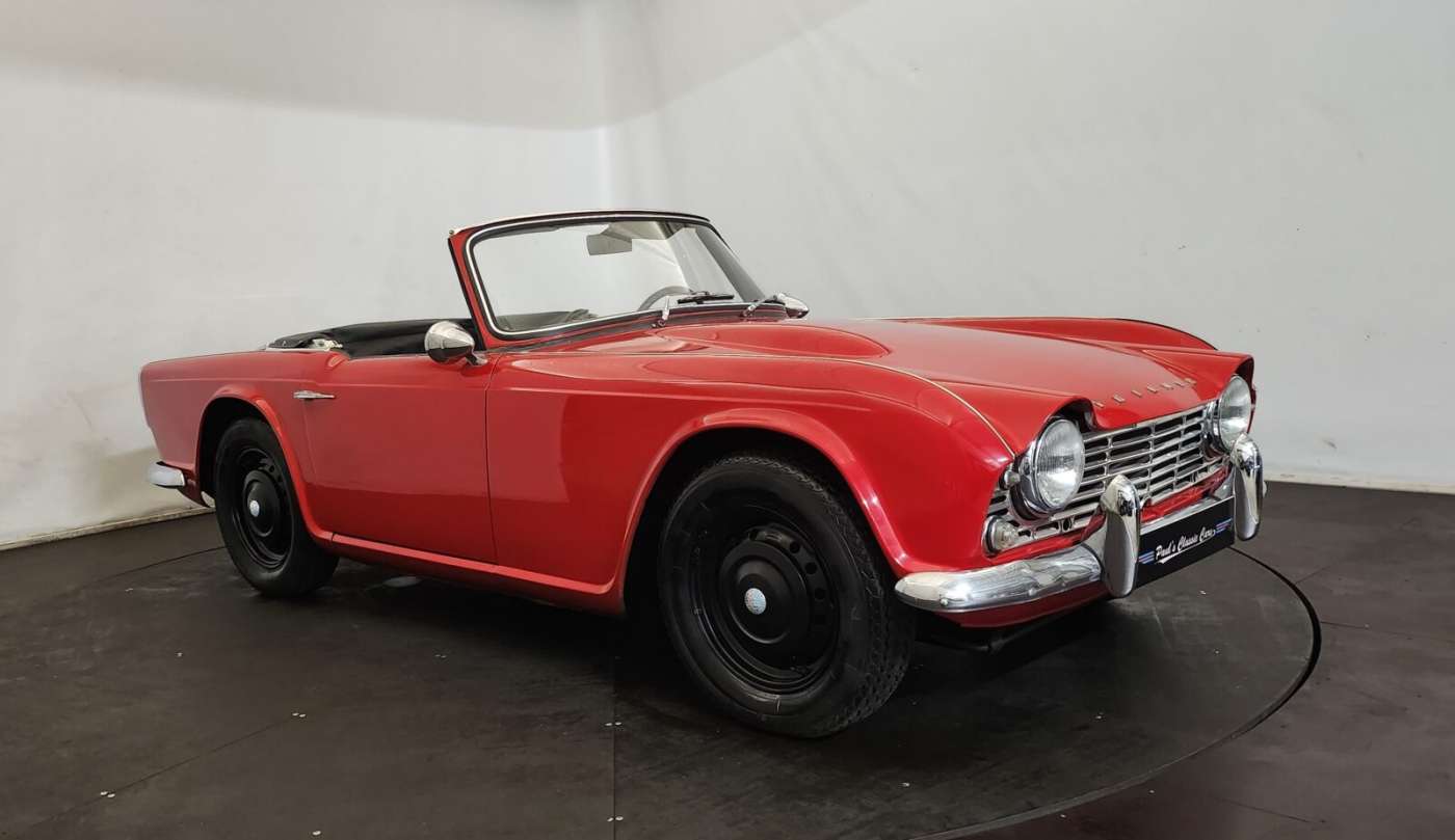 Triumph TR4