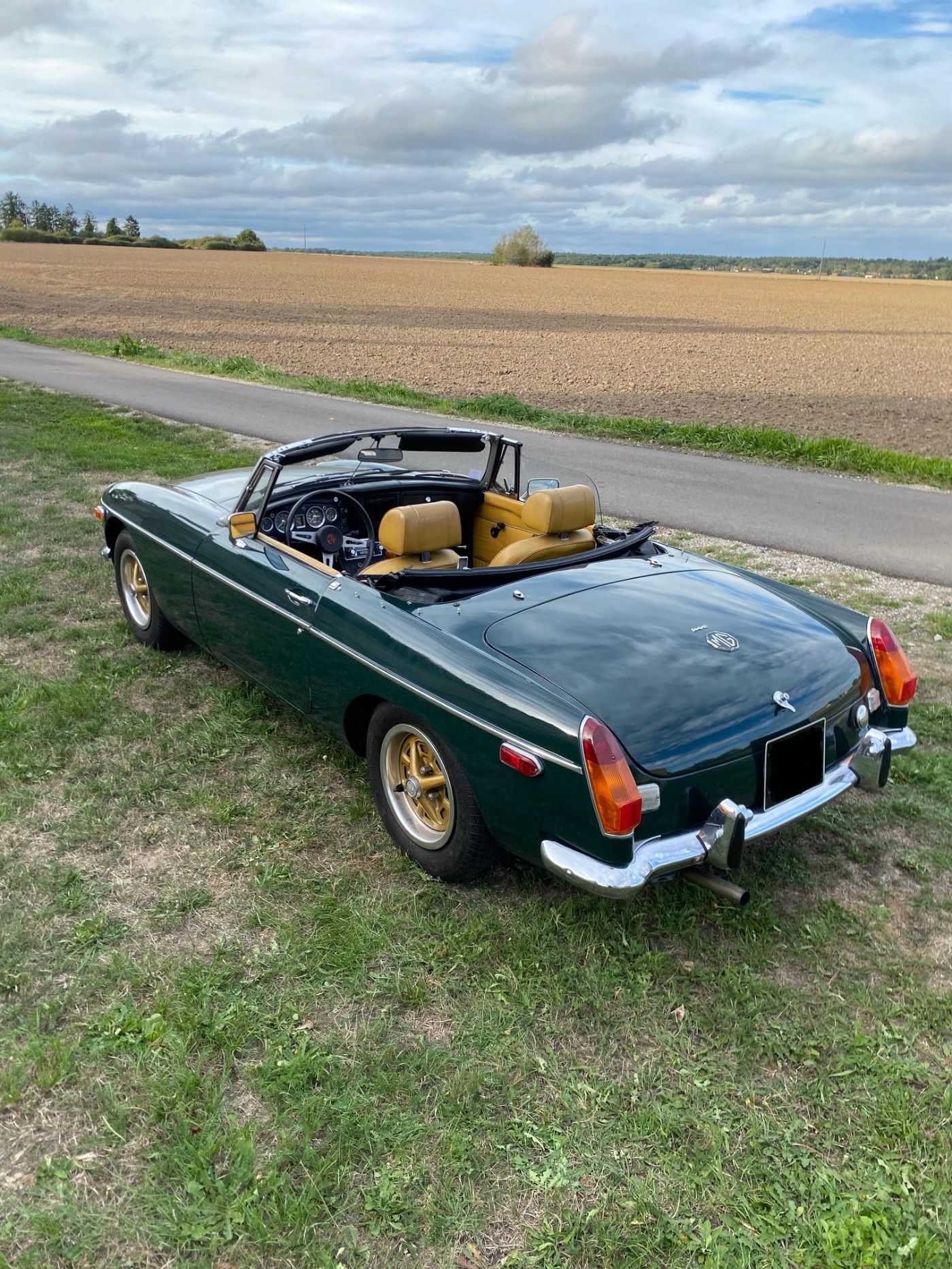 MG B