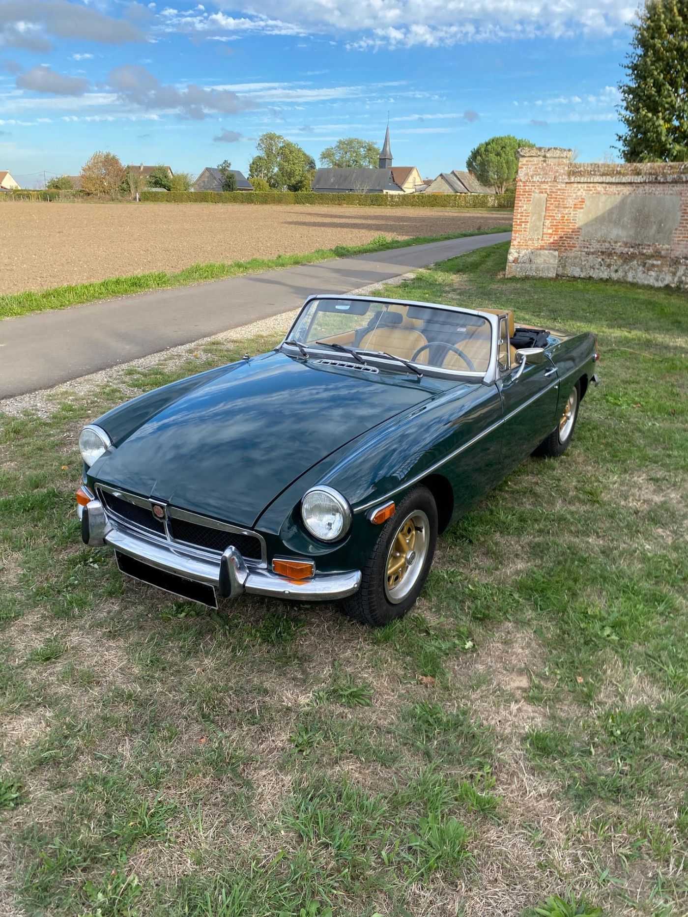 MG B
