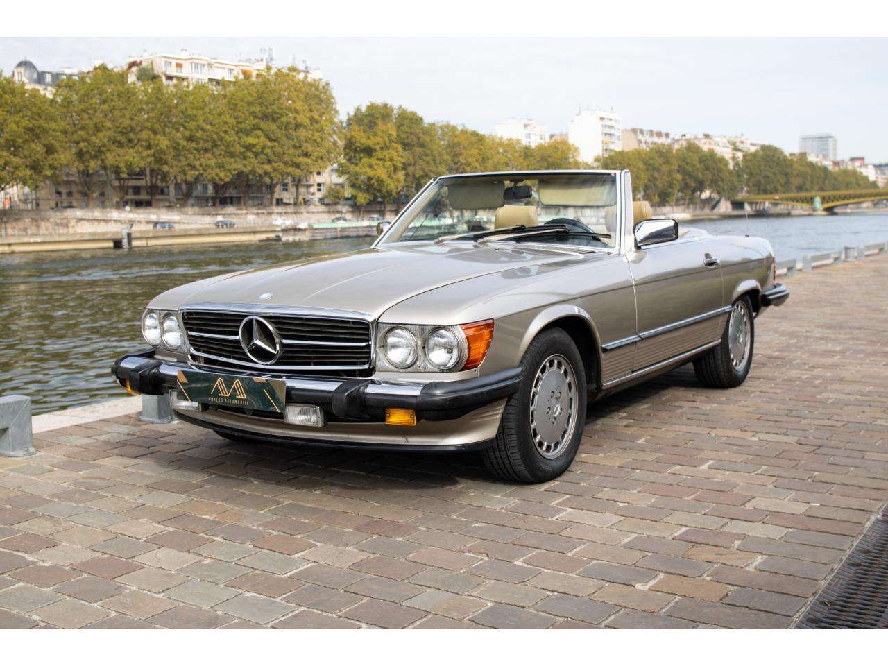 Mercedes-Benz SL