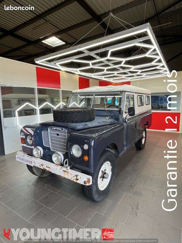 LandRover 110