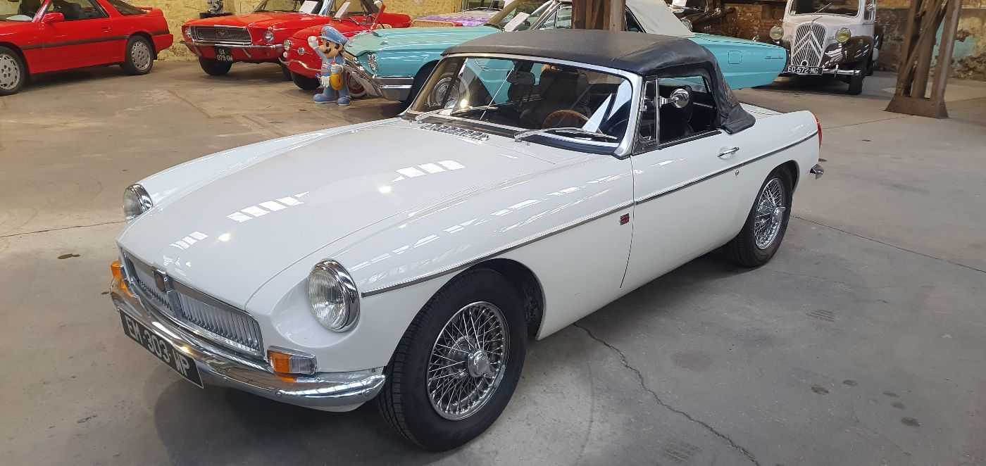 MG B