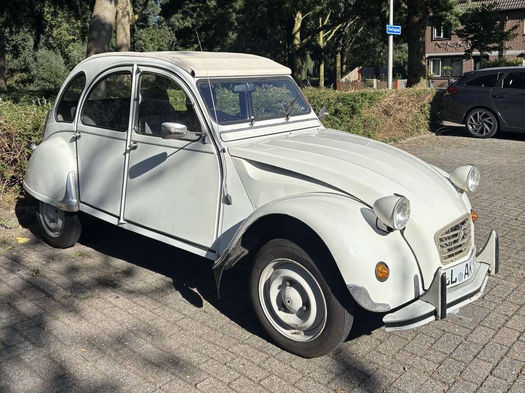 Citroen 2 CV