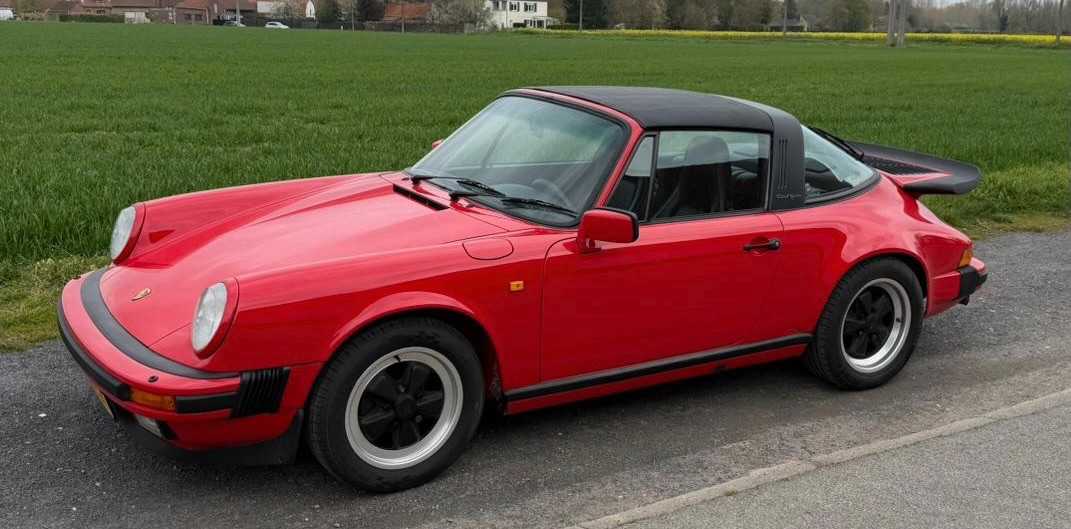 Porsche 930