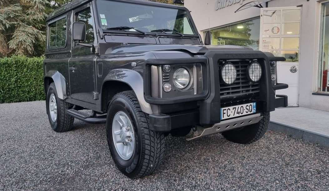 LandRover Defender