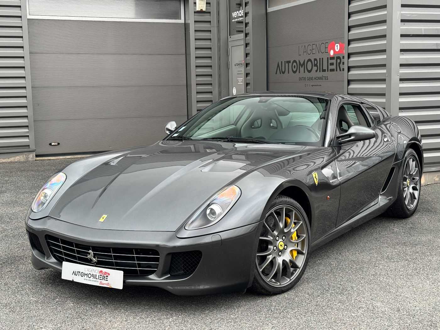 Ferrari 599