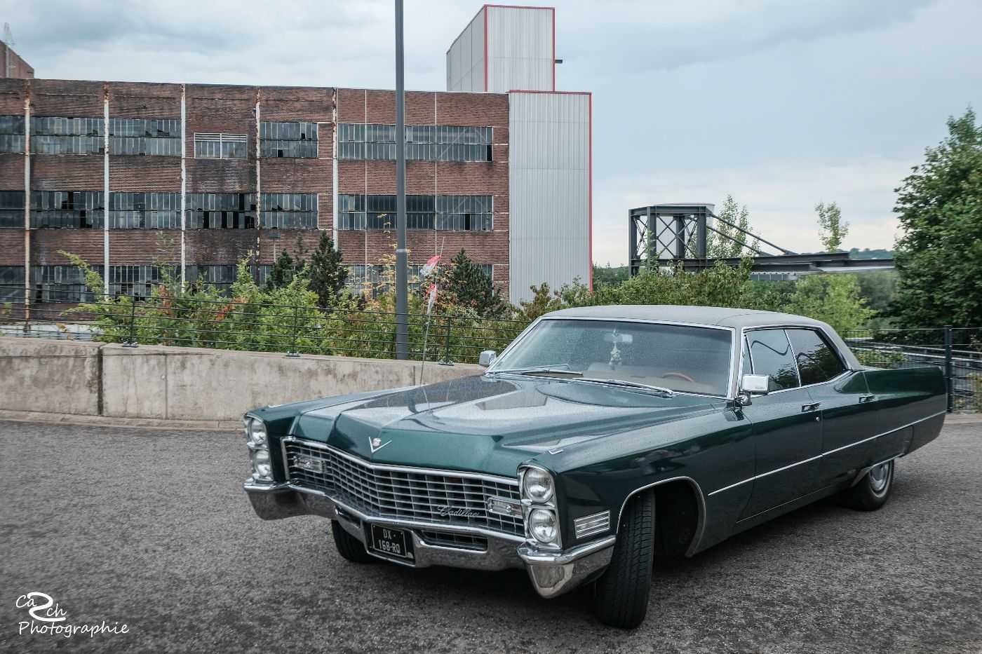 Cadillac De Ville