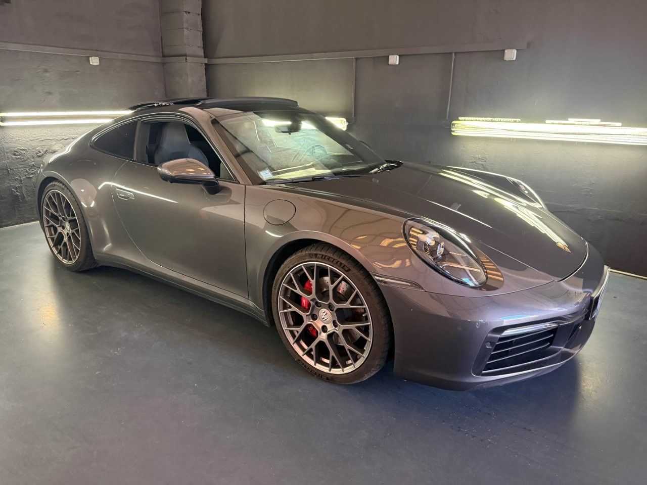 Porsche 992