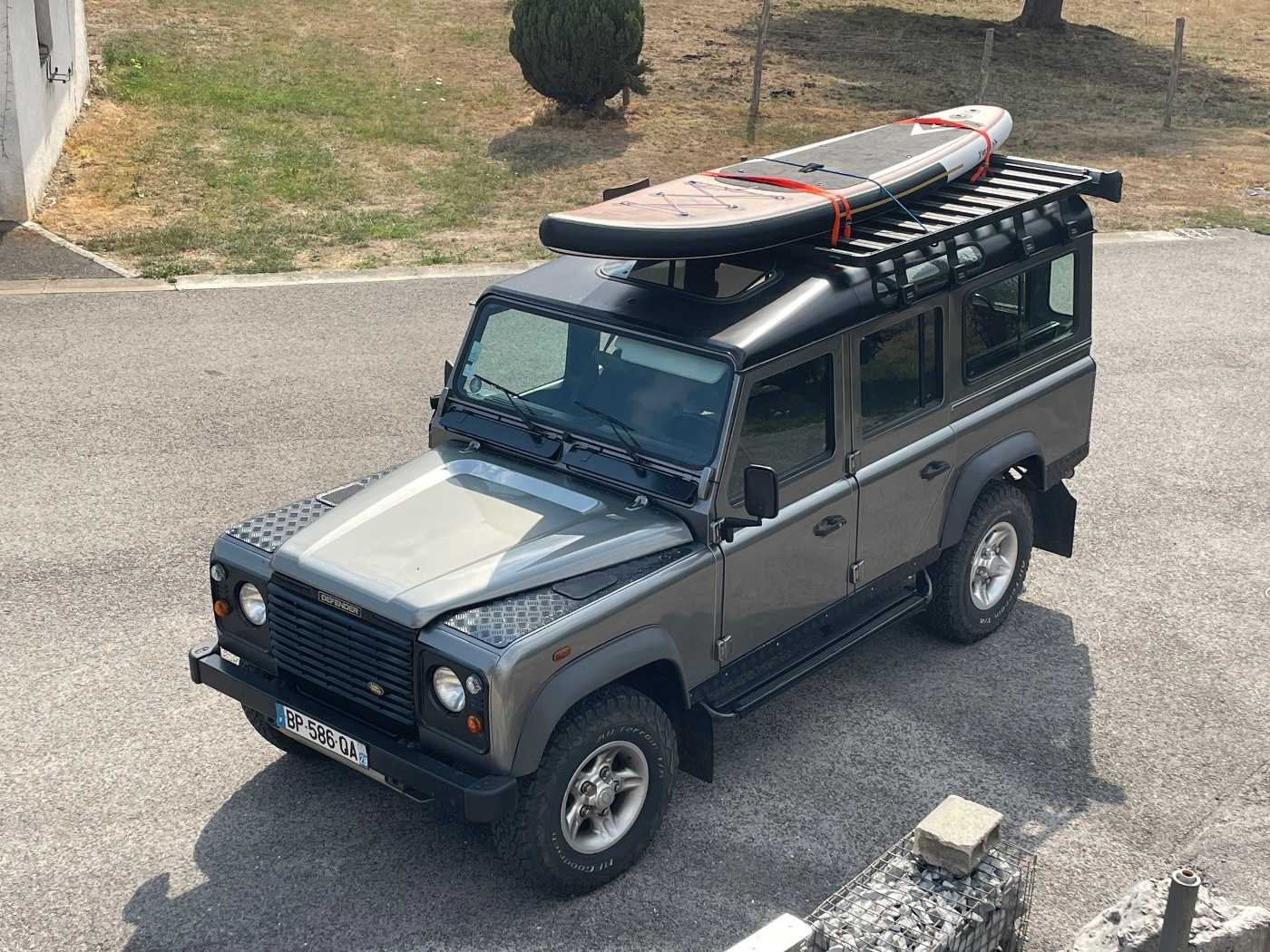 LandRover Defender