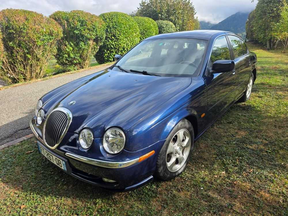 Jaguar Type S