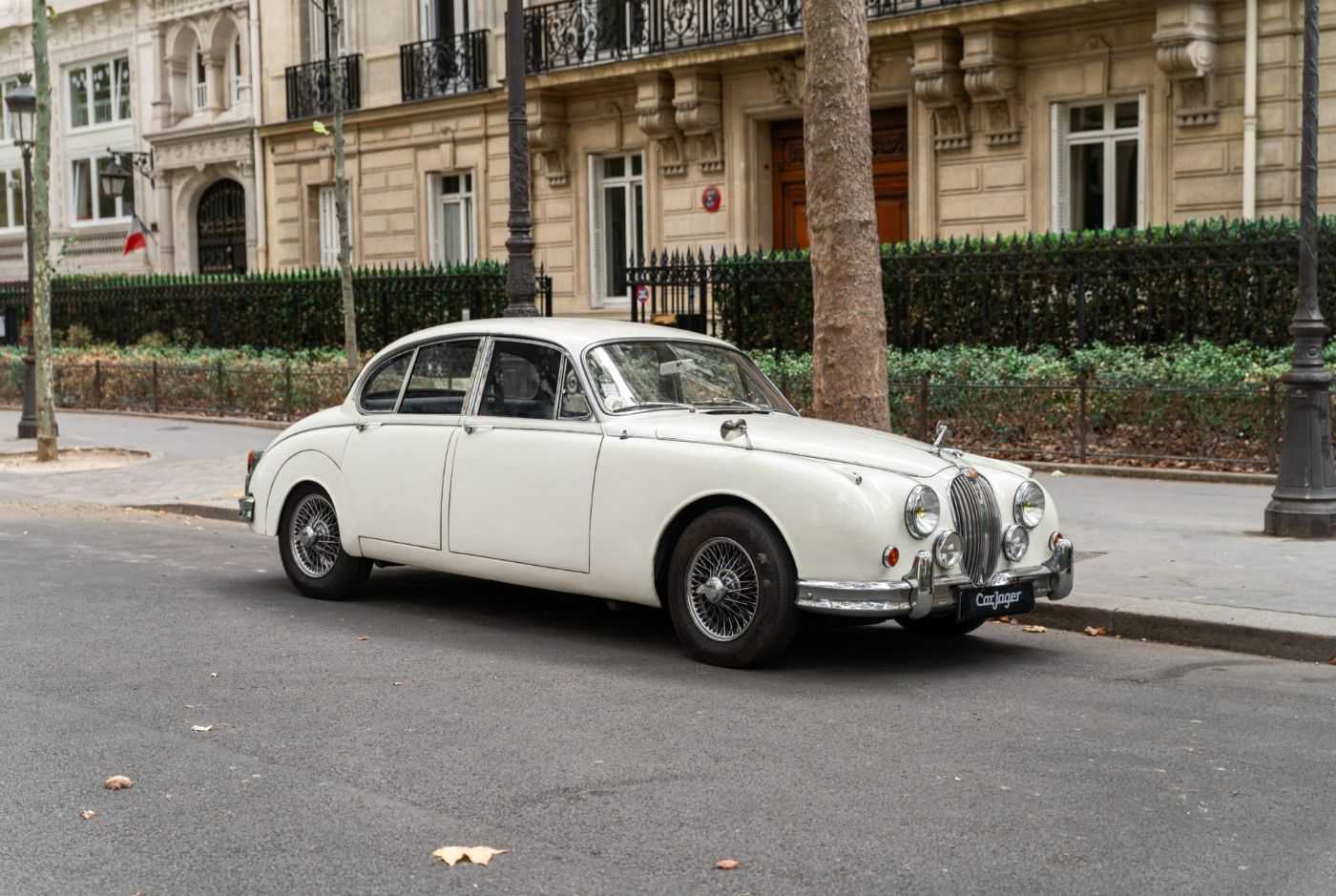 Jaguar MK 2