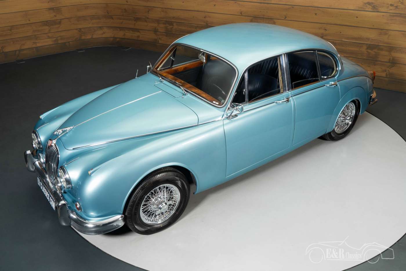 Jaguar MK 2