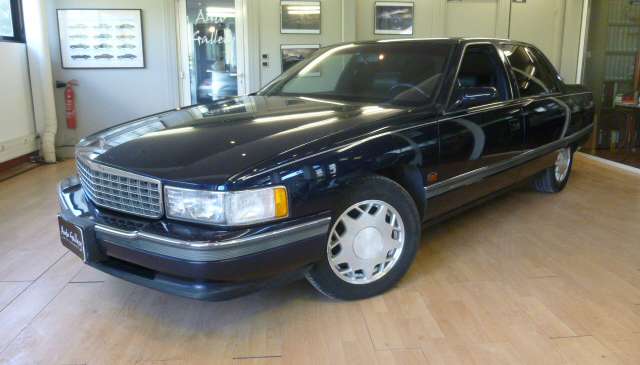 Cadillac De Ville