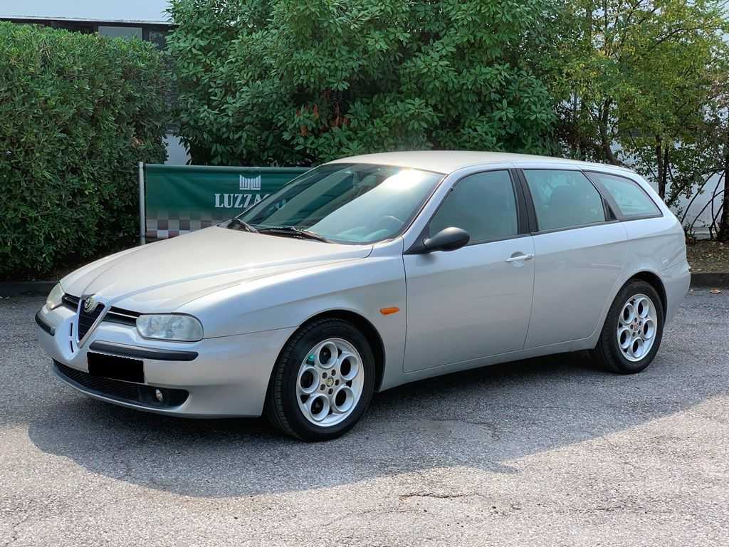 Alfa Roméo 156