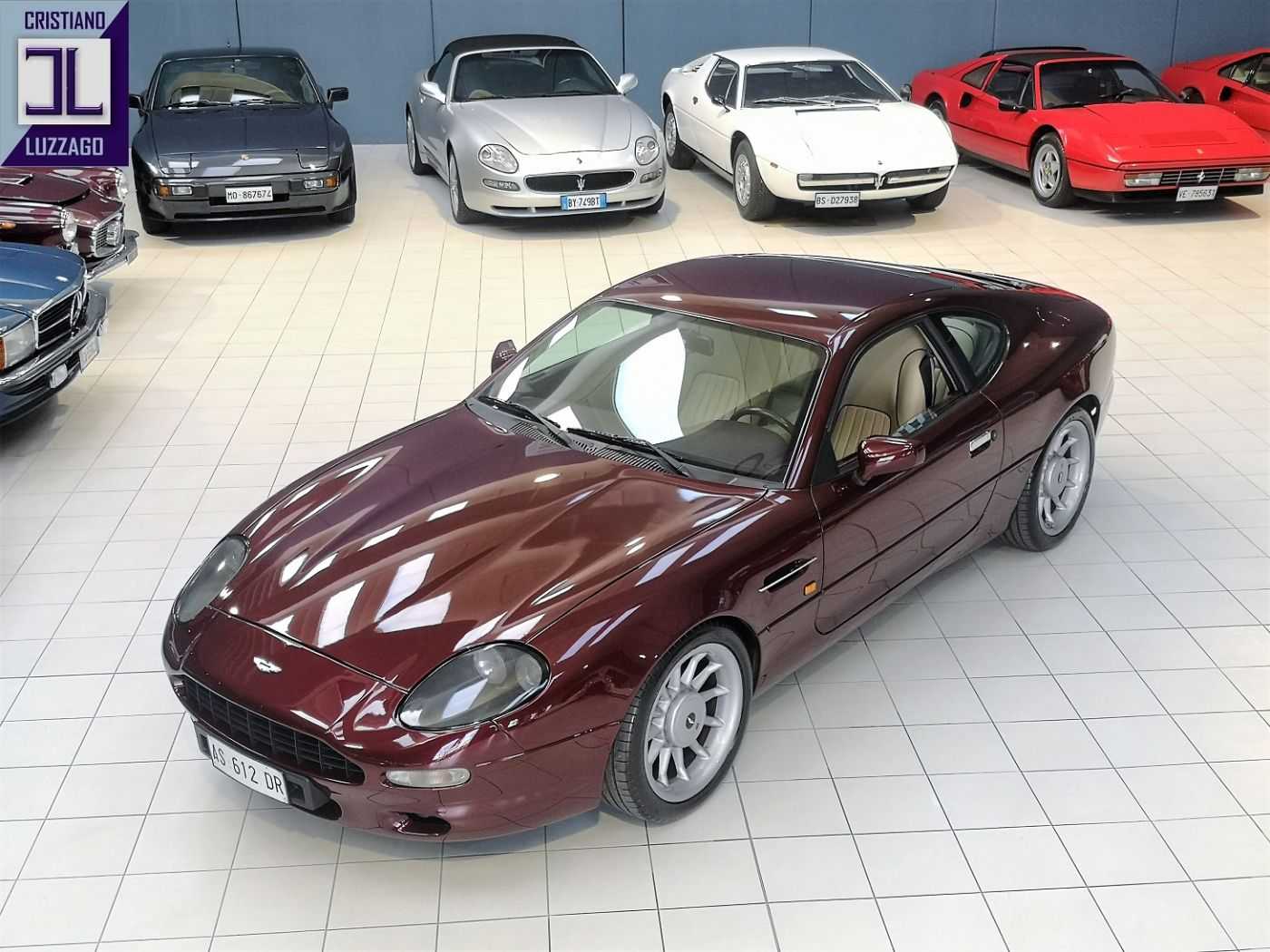 Aston Martin DB