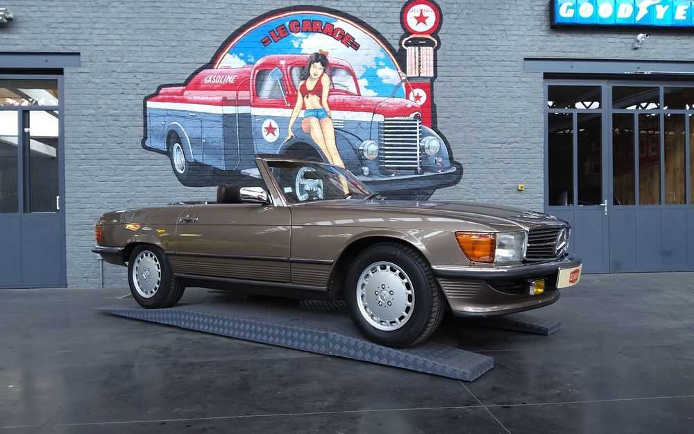 Mercedes-Benz SL