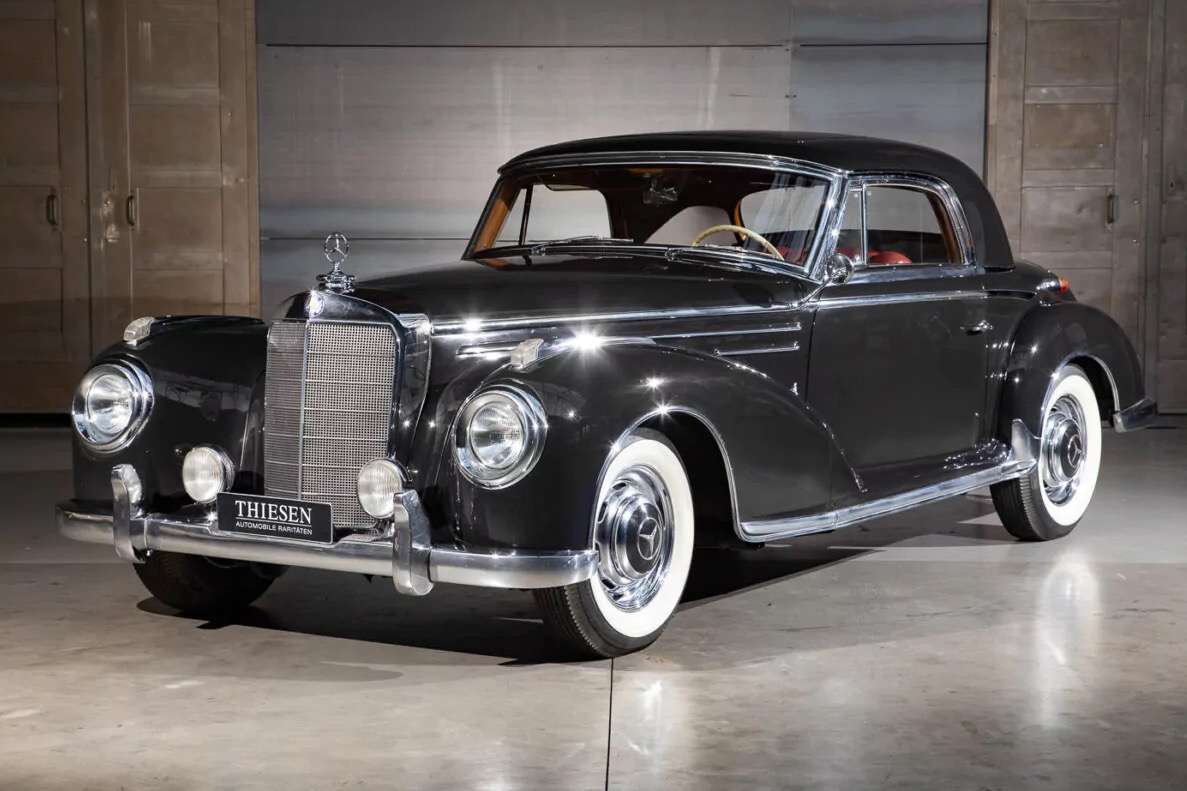 Mercedes-Benz 300