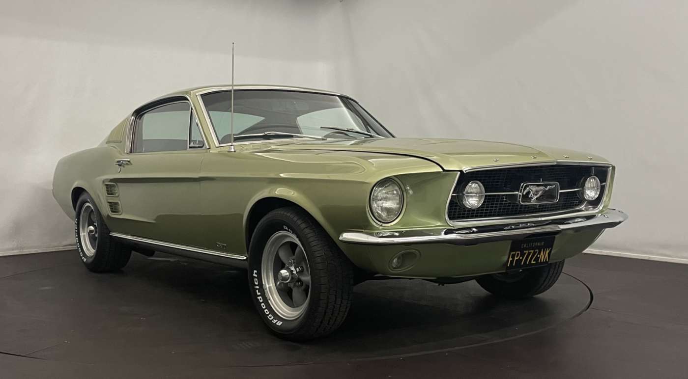 Ford Mustang