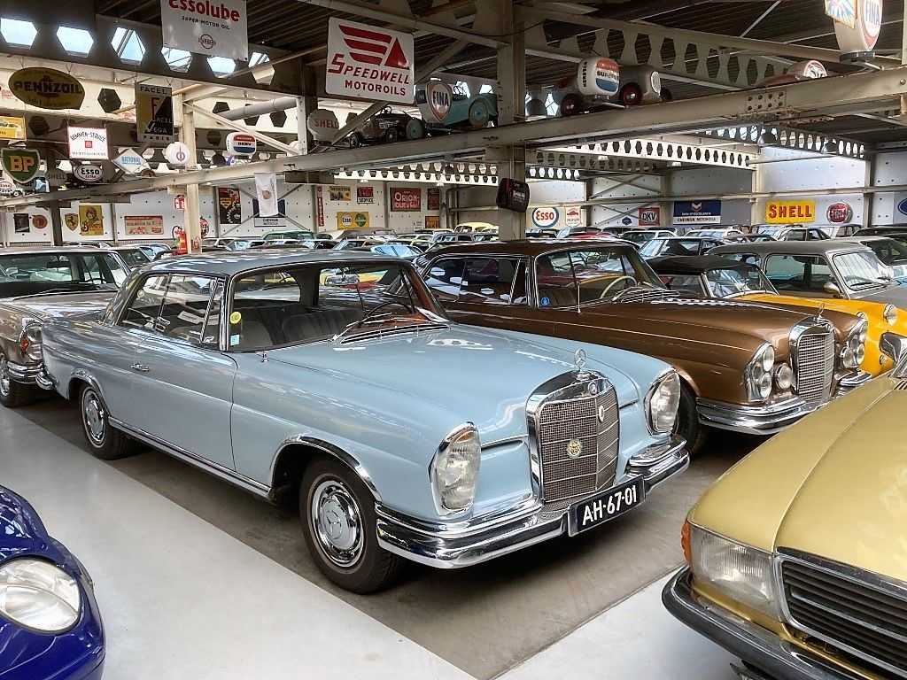 Mercedes-Benz SE