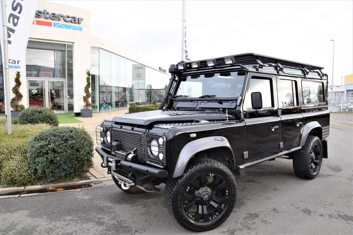 LandRover Defender