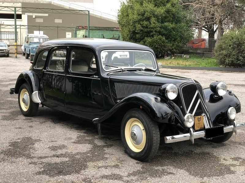 DUBRAY 15 : CITROEN TRACTION 11 B 1939 -Nez requin