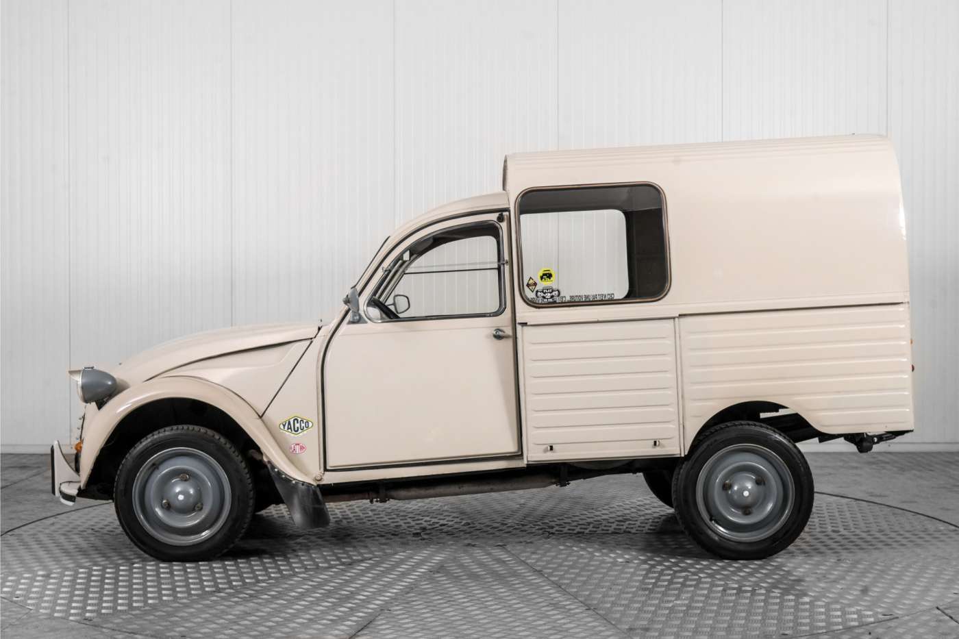 Citroen 2 CV AK 400 Fourgonnette de 1972 à vendre - Automobiles de